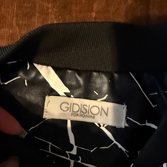 Abstract Patterned Bomber Jacket - Picture 2 of 3